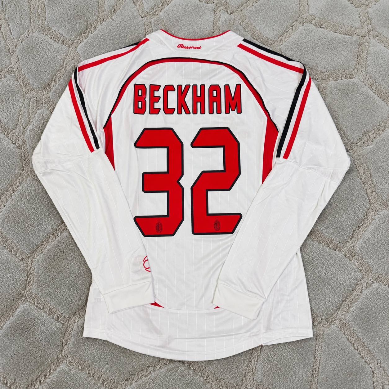David Beckham #32 AC Milan Away White Long Sleeve Retro Jersey