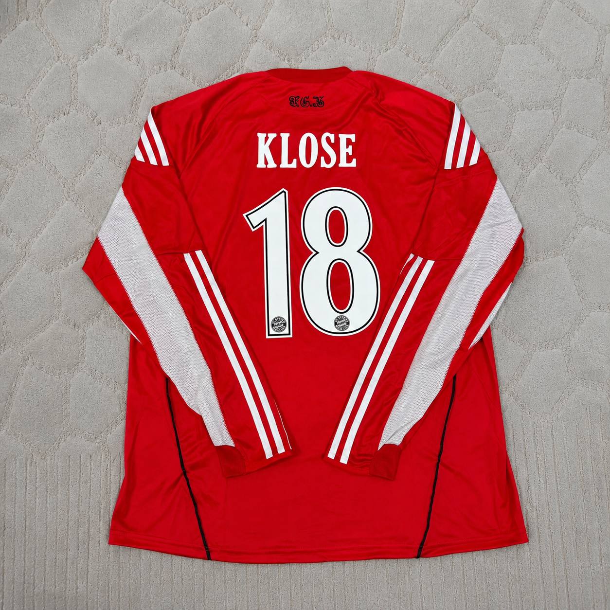 Miroslav Klose FC Bayern Munich 2010/11 Red Retro Trikot Jersey Trikot Soccer Shirt