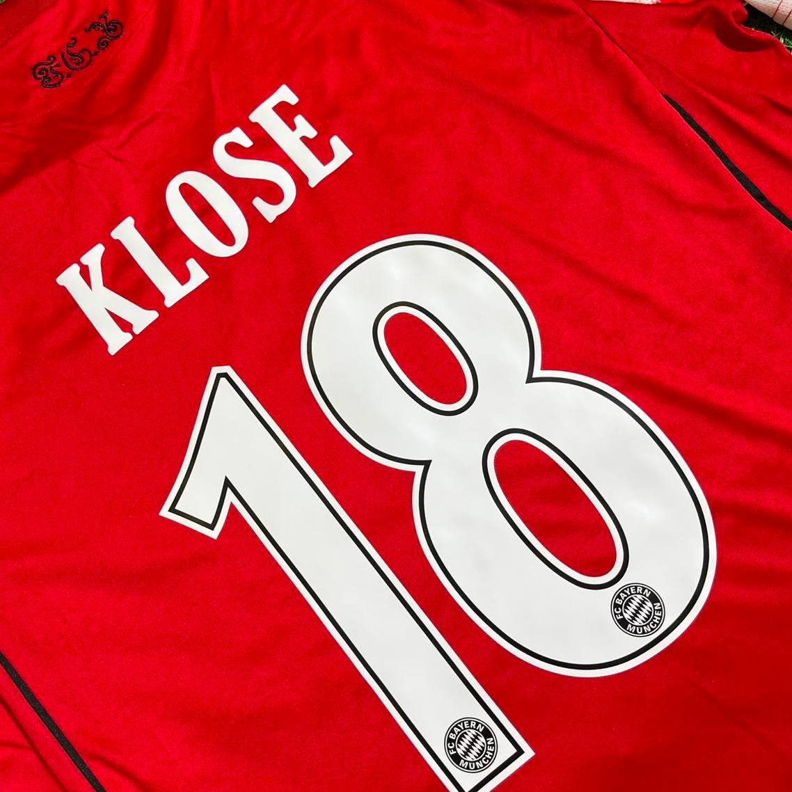Miroslav Klose Bayern Munich 2010/11 Home Jersey Trikot