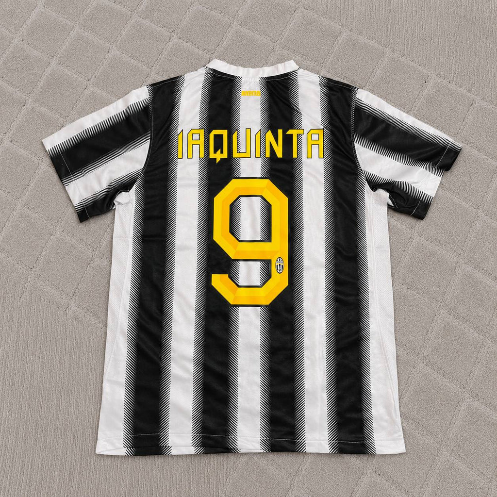 Vincenzo Iaquinta Juventus Home 2011 2012 Season Retro Jersey Trikot
