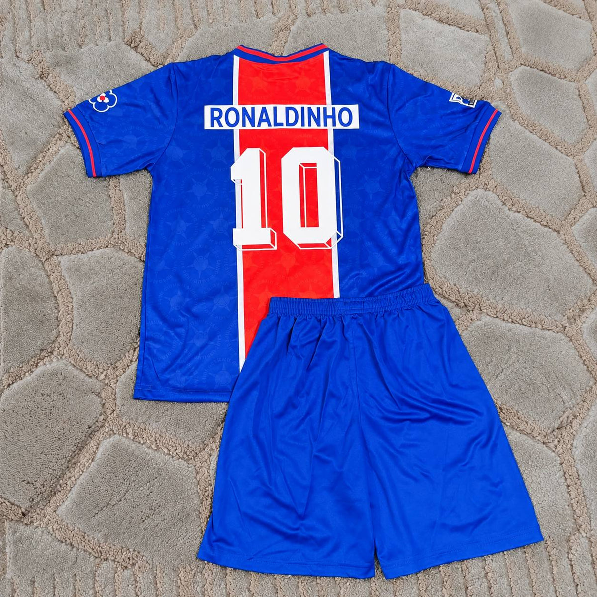 Ronaldinho Gaucho PSG Home Kids Retro Jersey Soccer Shirt Trikot Maillot