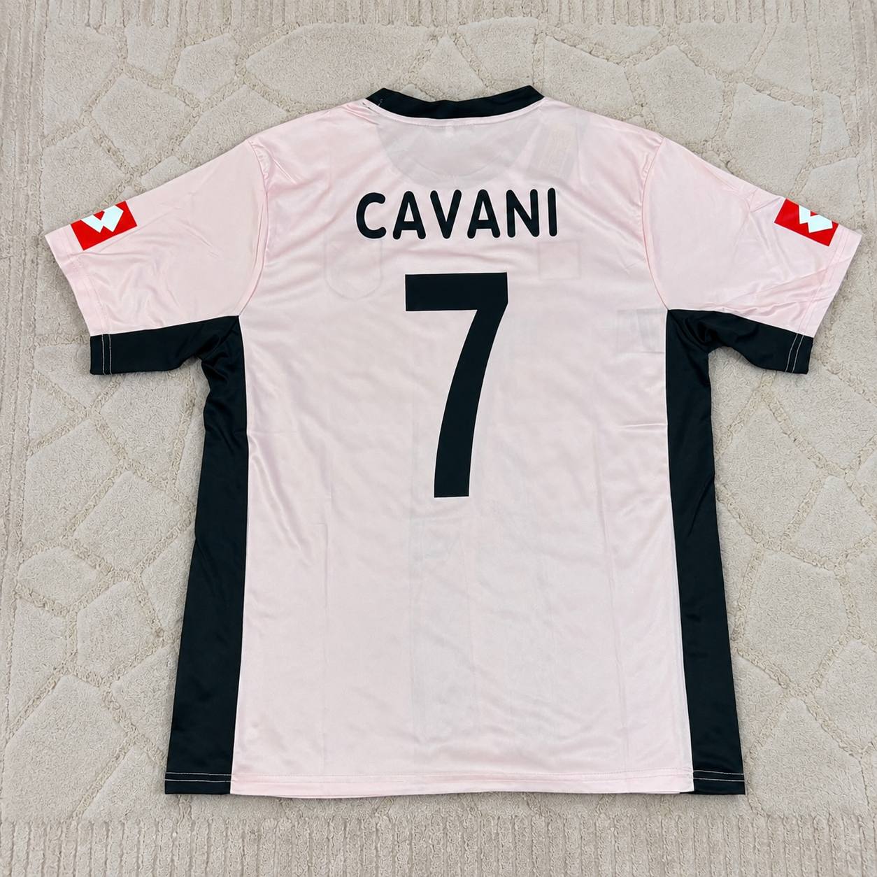 Edinson Cavani Palermo FC Pink Retro Football Jersey Trikot Maillot