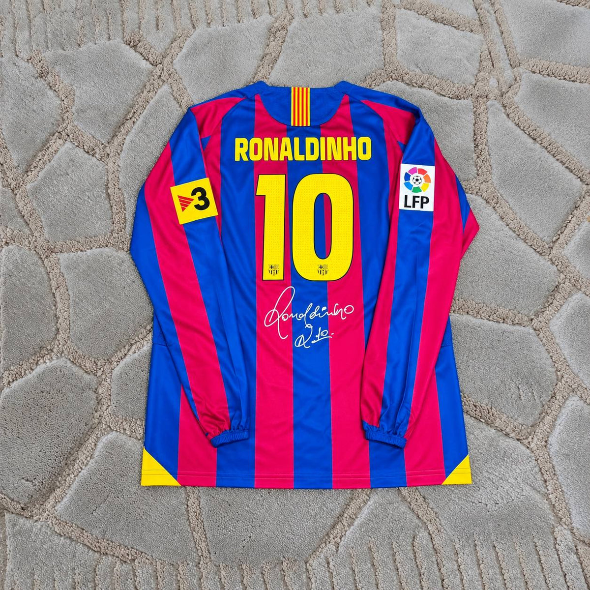 Ronaldinho Gaucho Barcelona 2006 Final Special Retro Long Sleeve Football Jersey Soccer Trikot Maillot Magliaa