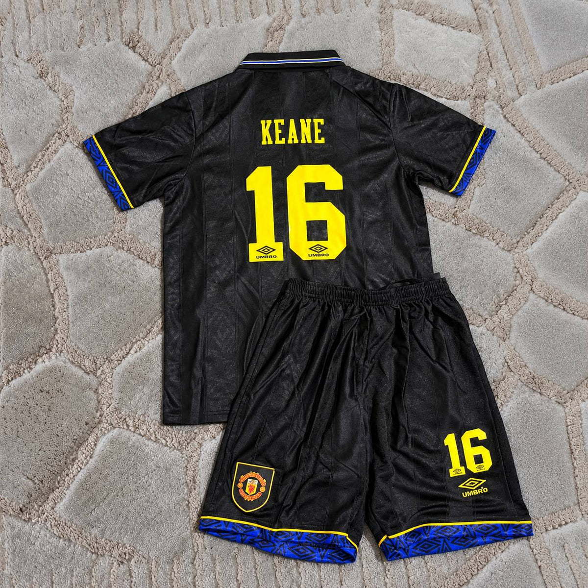 Roy Keane Manchester United 1992 1993 Kids Retro Football Jersey Trikot Maillot