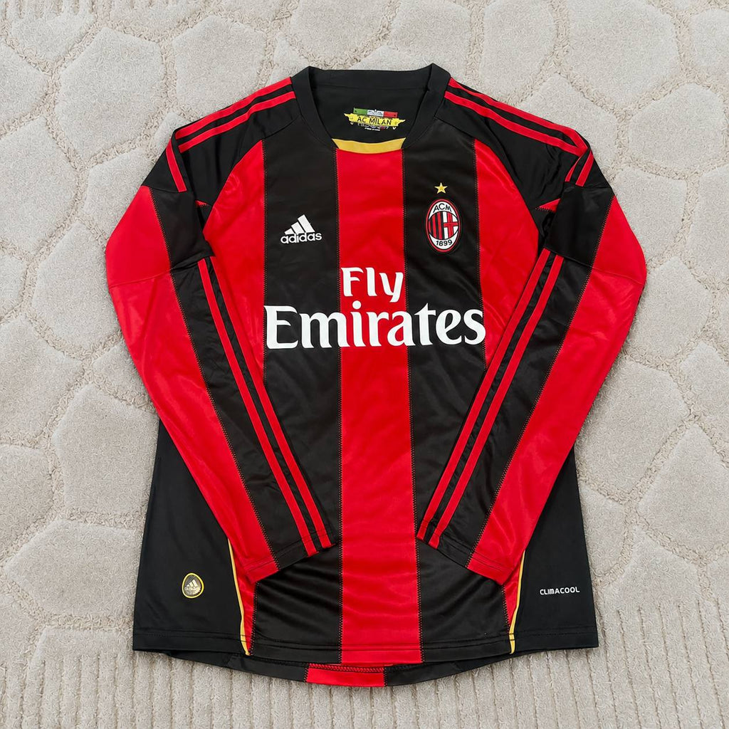 Kevin-Prince Boateng AC Milan 2010-2011 Home Log Sleeve Retro Football Jersey
