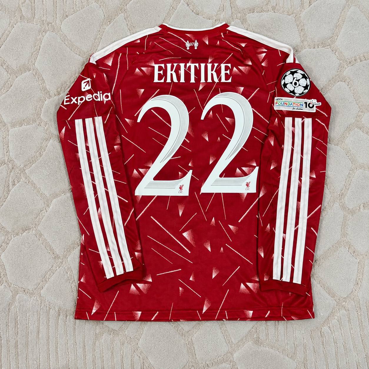 Hugo Ekitike Liverpool 2027 New Season Champions League Patch Long Sleeve Home Football Jersey Kit