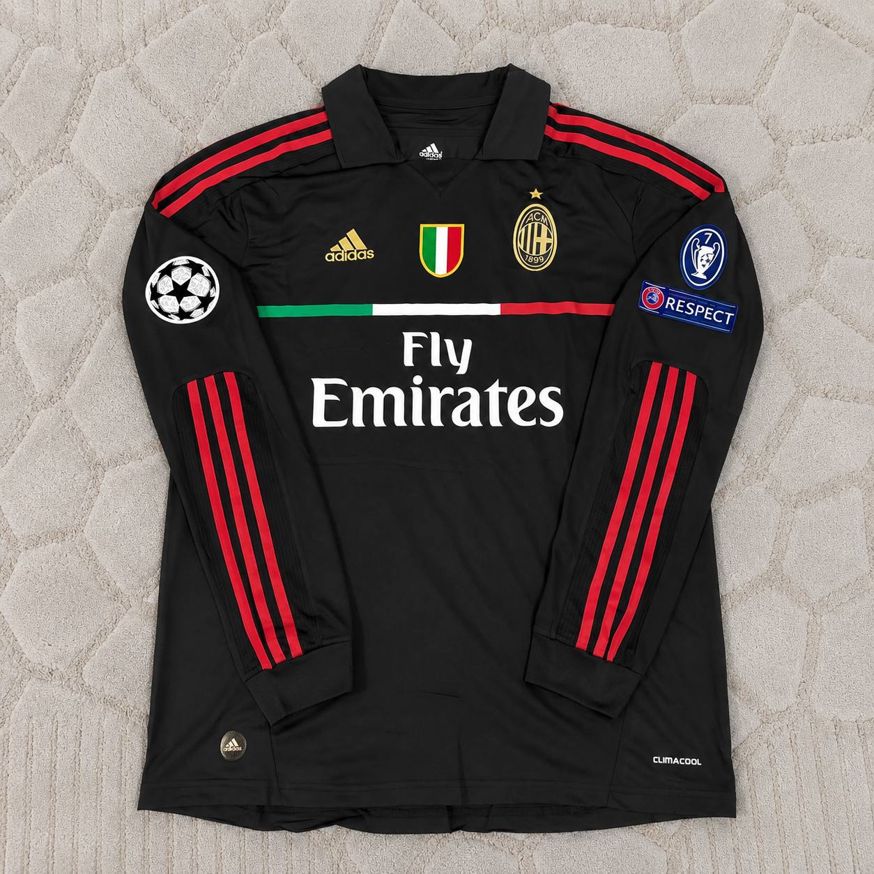 Gennaro Gattuso AC Milan 2011/12 Red & Black Retro Football Jersey Kit