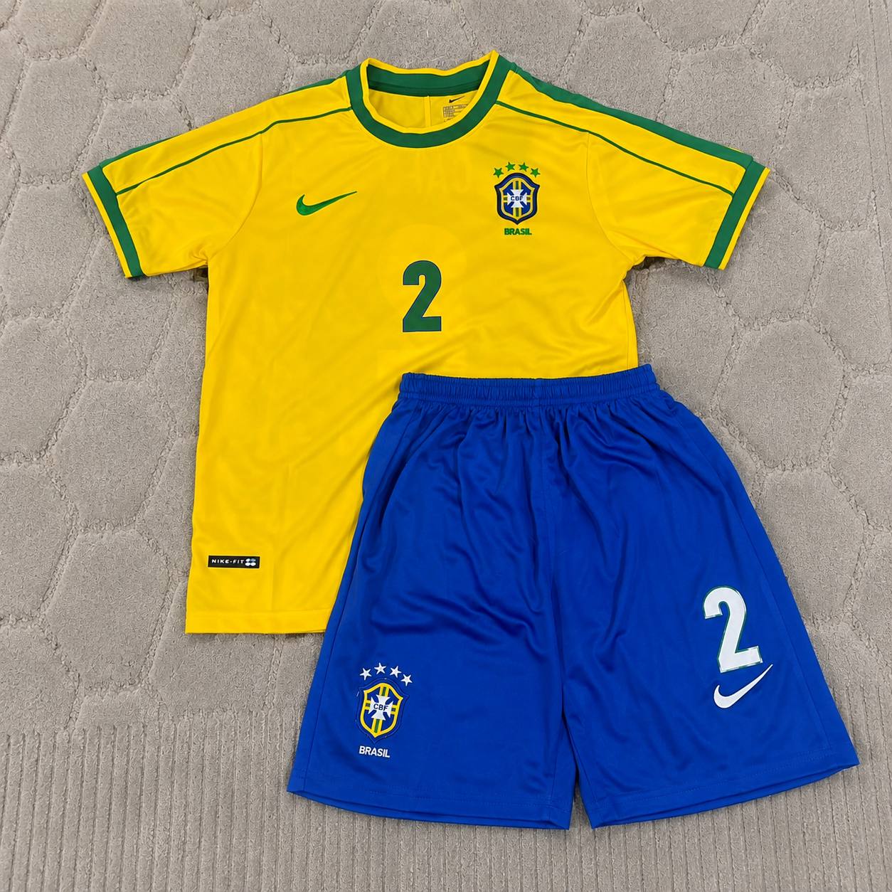 Cafu #2 Brazil 2002 World Cup Retro Kids Soccer Kit Jersey Kinder Trikot Maillot Enfant Soccer Shirt
