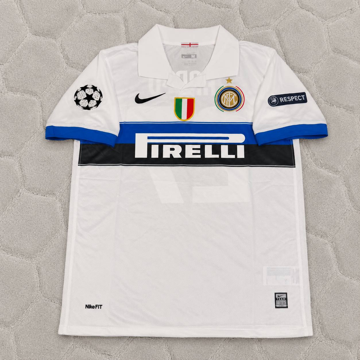Goran Pandev Inter 2009/2010 White Retro Football Jersey
