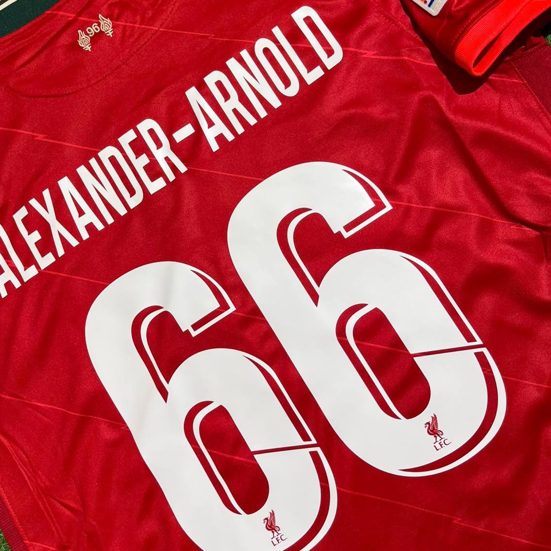 Trent Alexander-Armold #66 Liverpool 2022 Champions League Final Home Retro Football Jersey Soccer Trikot Maillot