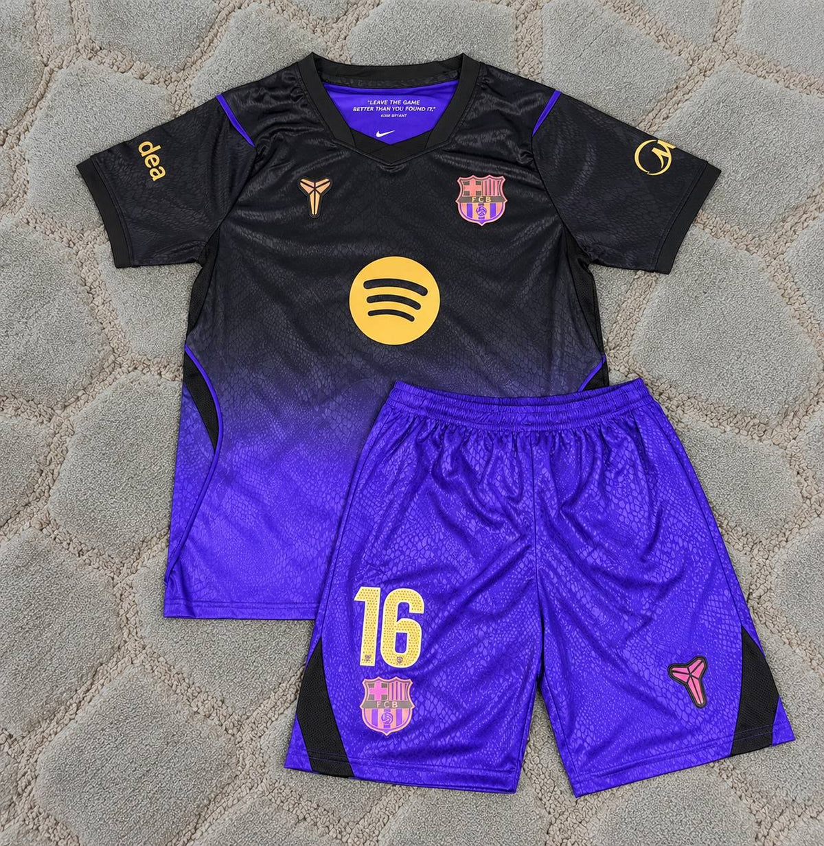 Rodri #16 Barcelona 2027 New Season Away Kids Football  Soccer Shirt Jersey Trikot Maillot Magliaa