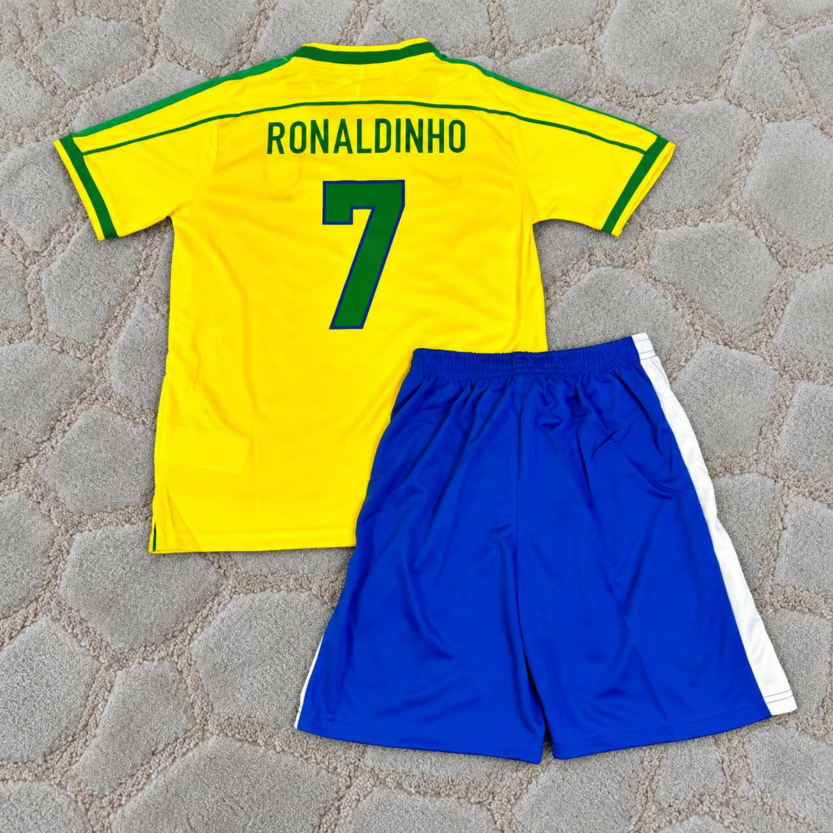 Ronaldinho #7 Brazil Retro Kids Soccer Football Jersey Kit Kinder Special Edition Trikot Maillot