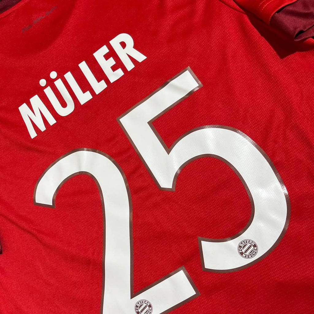 Thomas Müller Bayern Munich 2015-2016 Home Red Football Shirt Jersey Kit Soccer Trikot Maillot