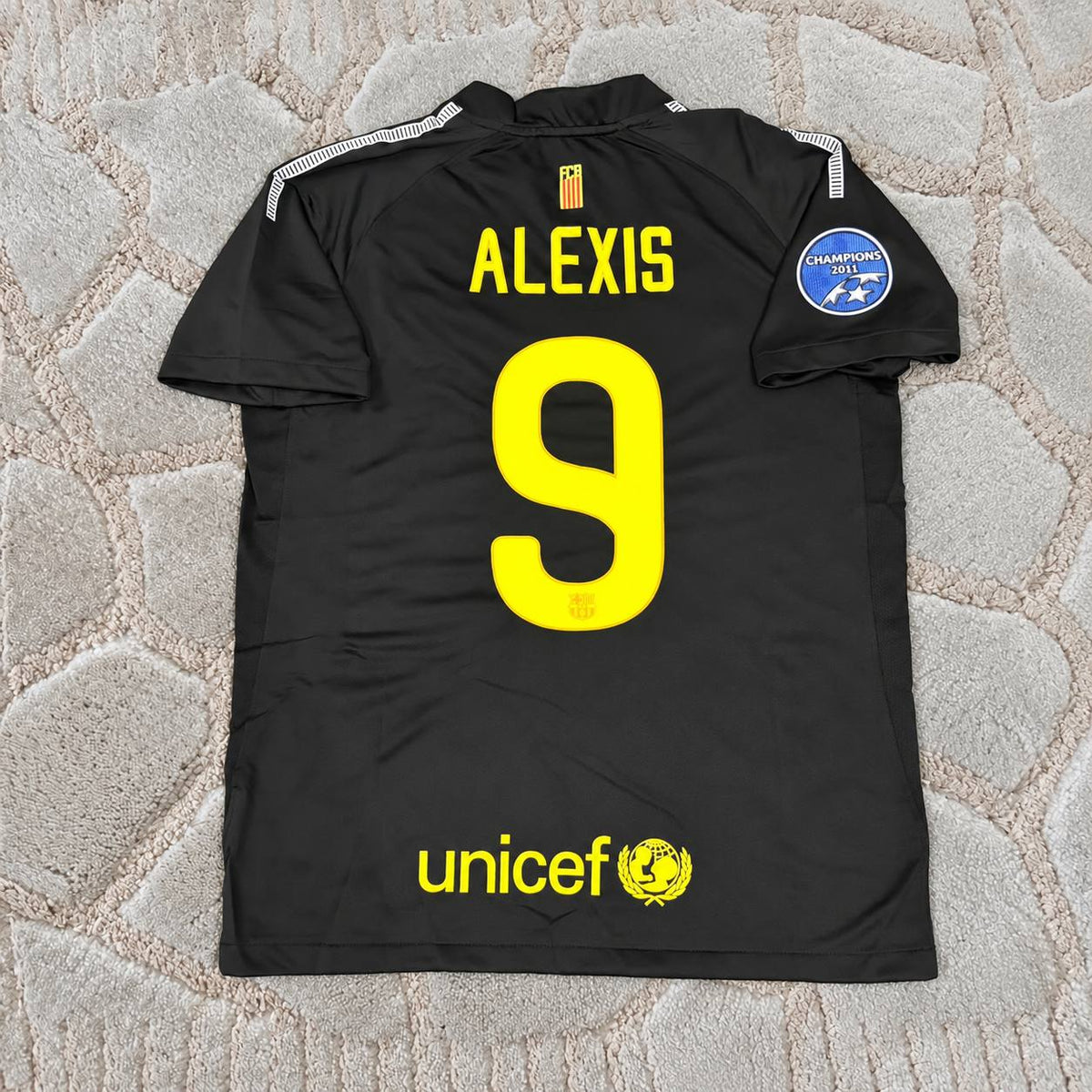 Alexis Sanchez #9 Barcelona 2011 Retro Soccer Kit Football Shirt Jersey Trikot Maillot Magliaa