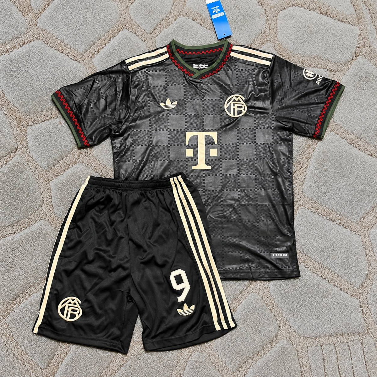 Harry Kane #9 Bayern Munich 2026 Black Kids New Season Football Shirt Jersey Kit Soccer Trikot Maillot