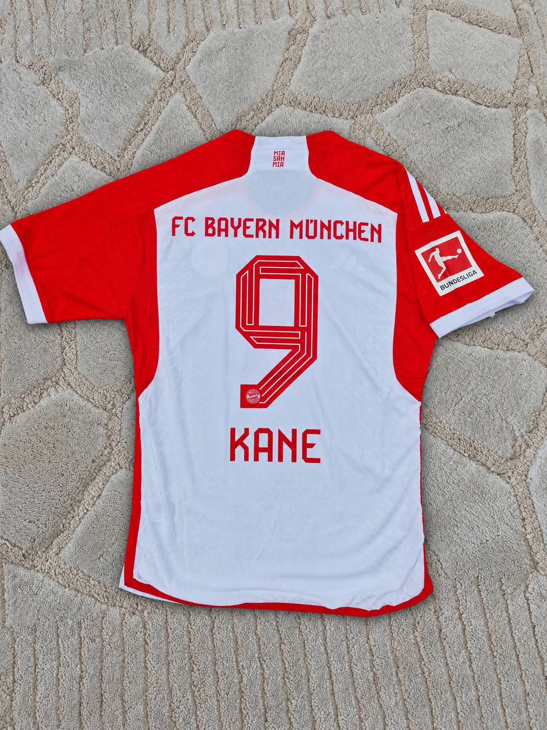 Harry Kane #9  Bayern  München Retro Football Jersey Kit Trikot Maillot Soccer Shirt