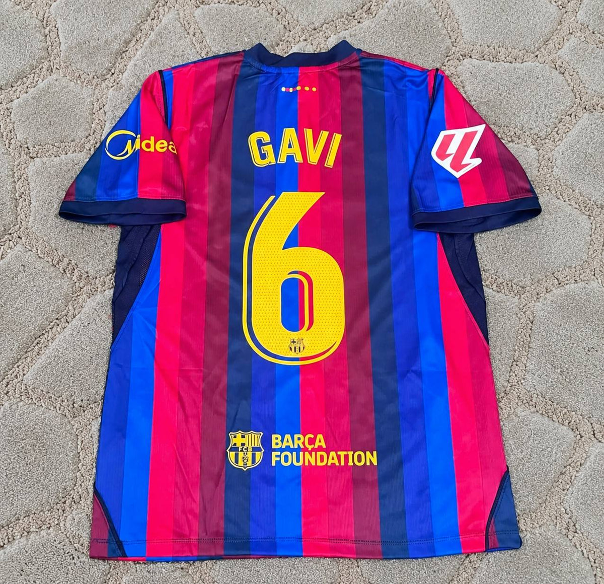 Gavi #6 Barcelona 2027 Home Football Jersey Kit Trikot Maillot Maglia Soccer Shirt